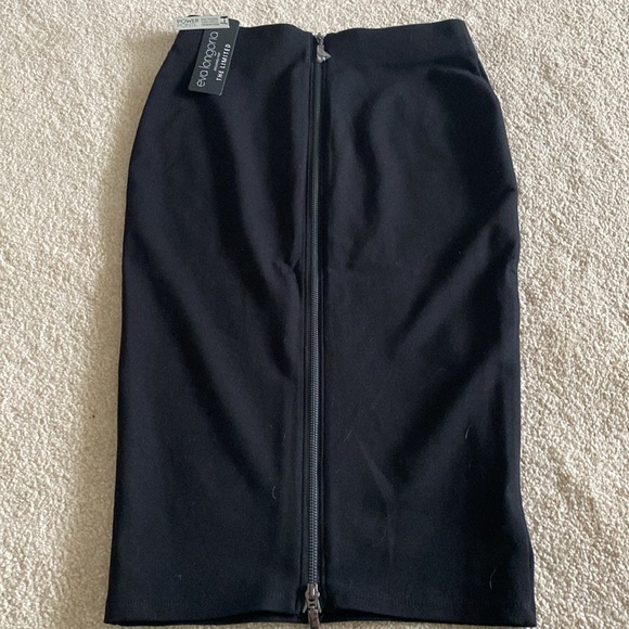 Eva Longoria power ponte skirt - Picture 5 of 8